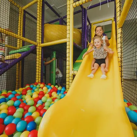 Daire Andreanius Caesar & With Niche, Stunning Balcony View