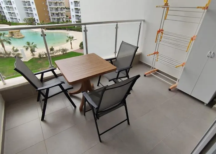 Andreanius Caesar & With Niche, Stunning Balcony View Apartmán Iskele District (Northern Cyprus)