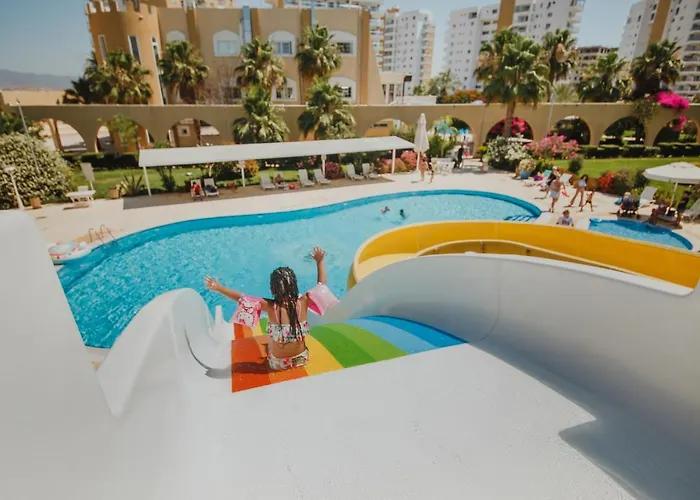 Andreanius Caesar & With Niche, Stunning Balcony View *